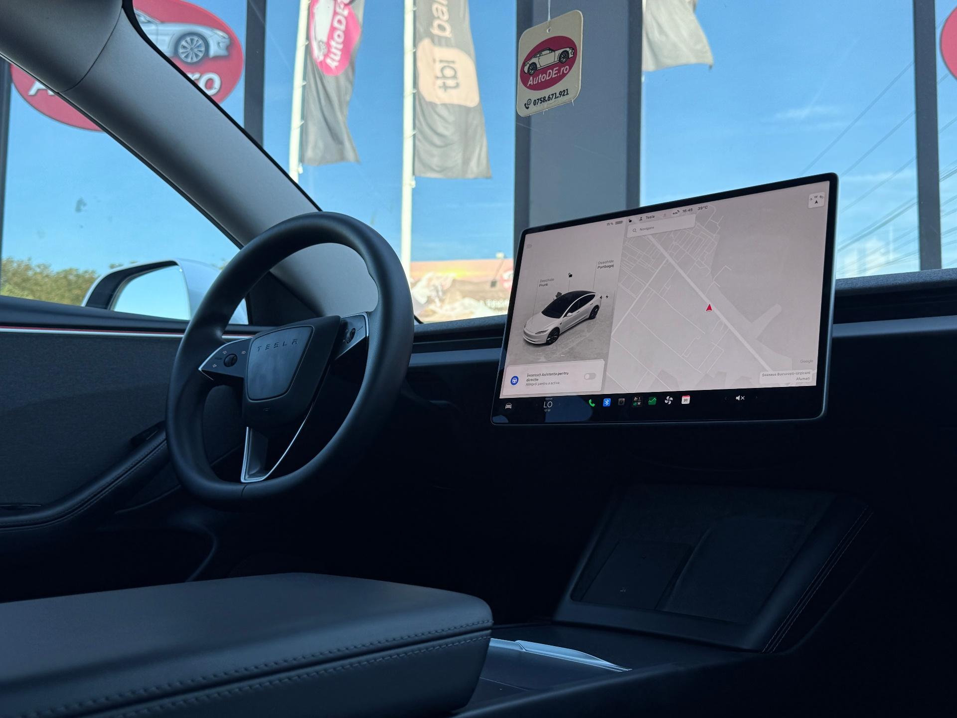 Tesla-Model 3