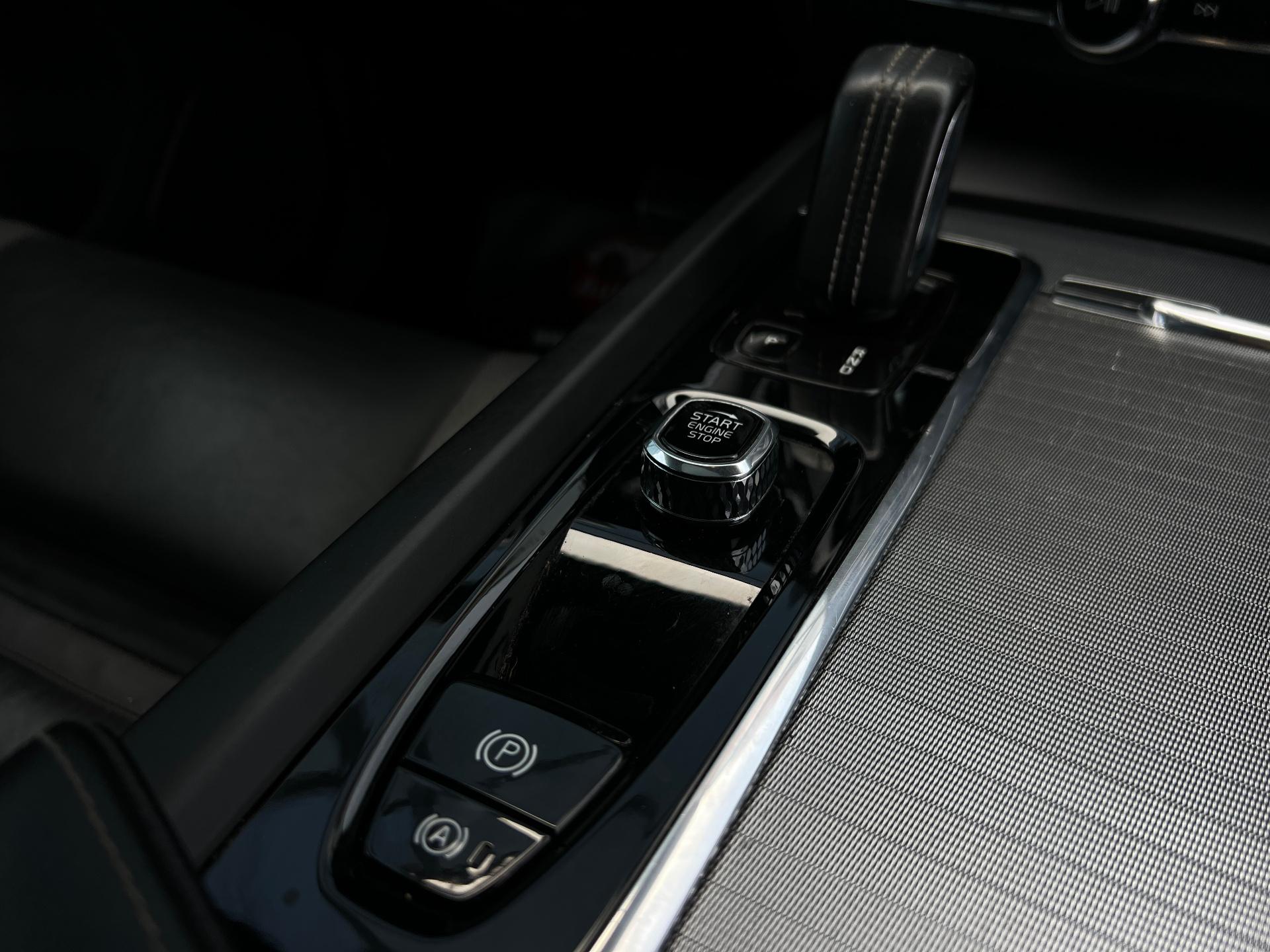 Volvo-XC 60