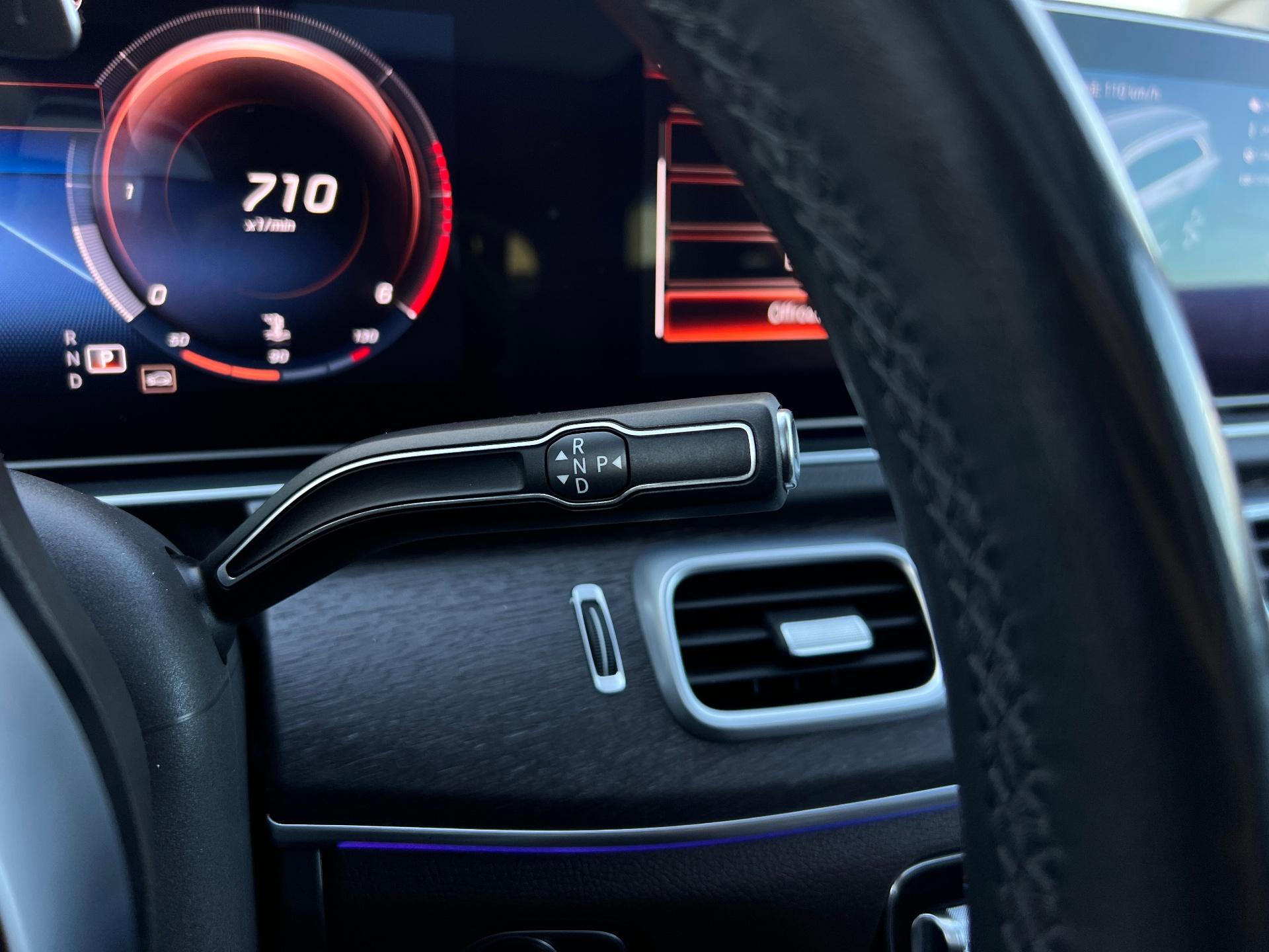 Mercedes-Benz-GLS