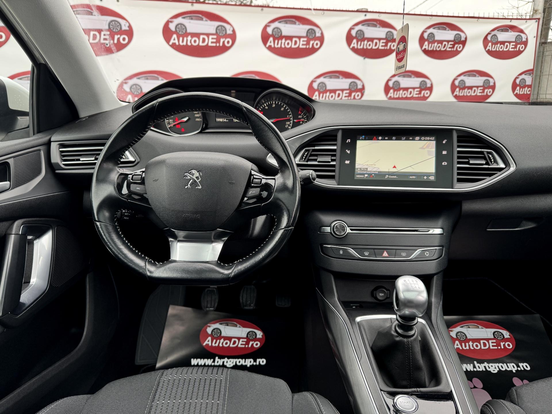 Peugeot-308