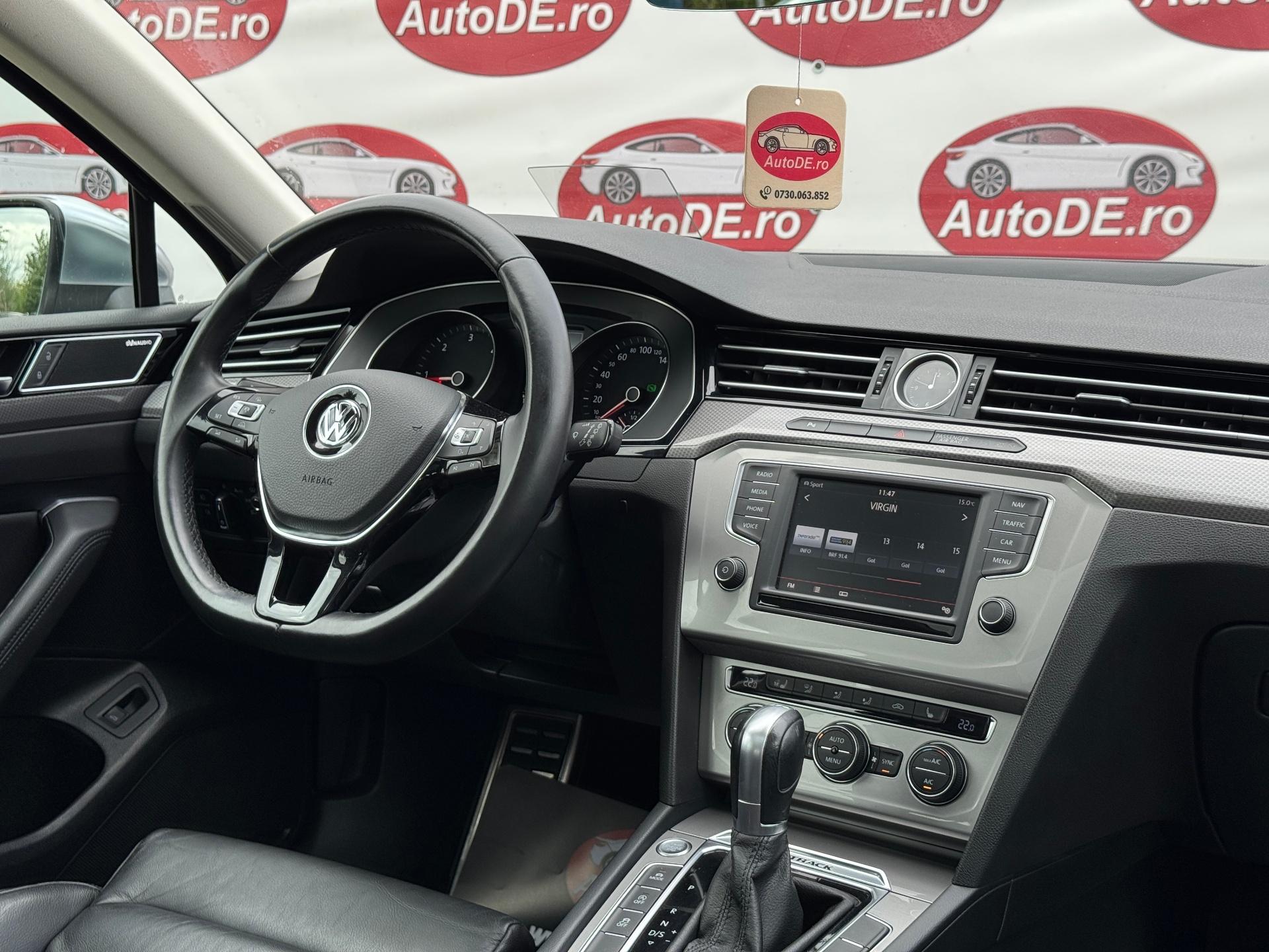 Volkswagen-Passat Alltrack