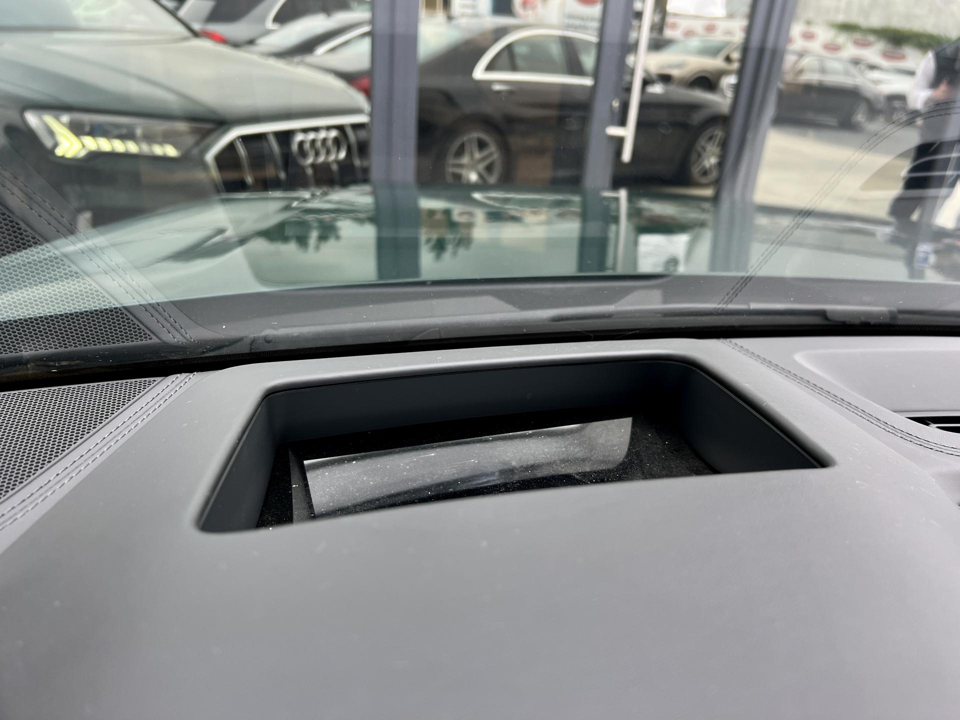 Audi-SQ7