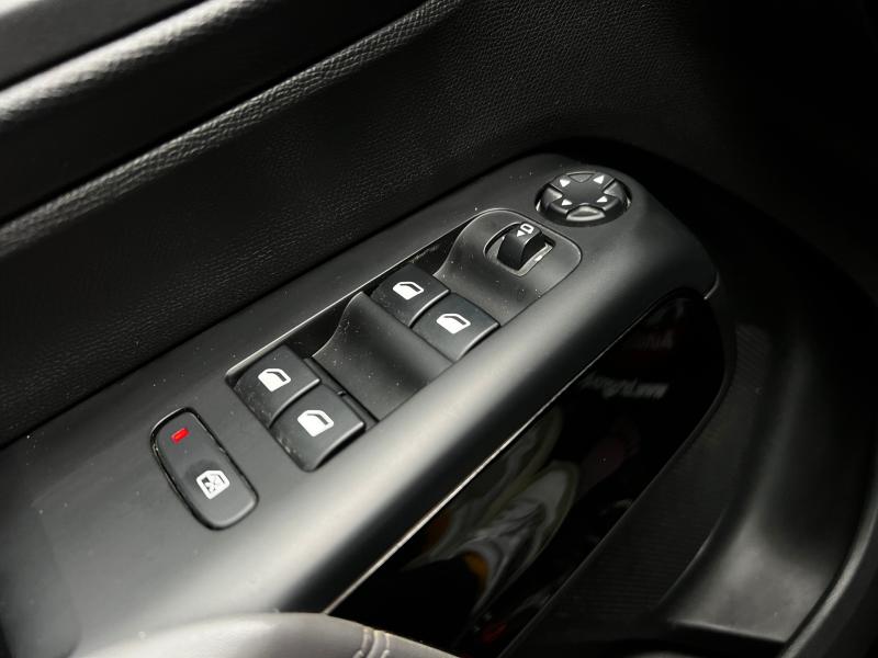 Car Thumb