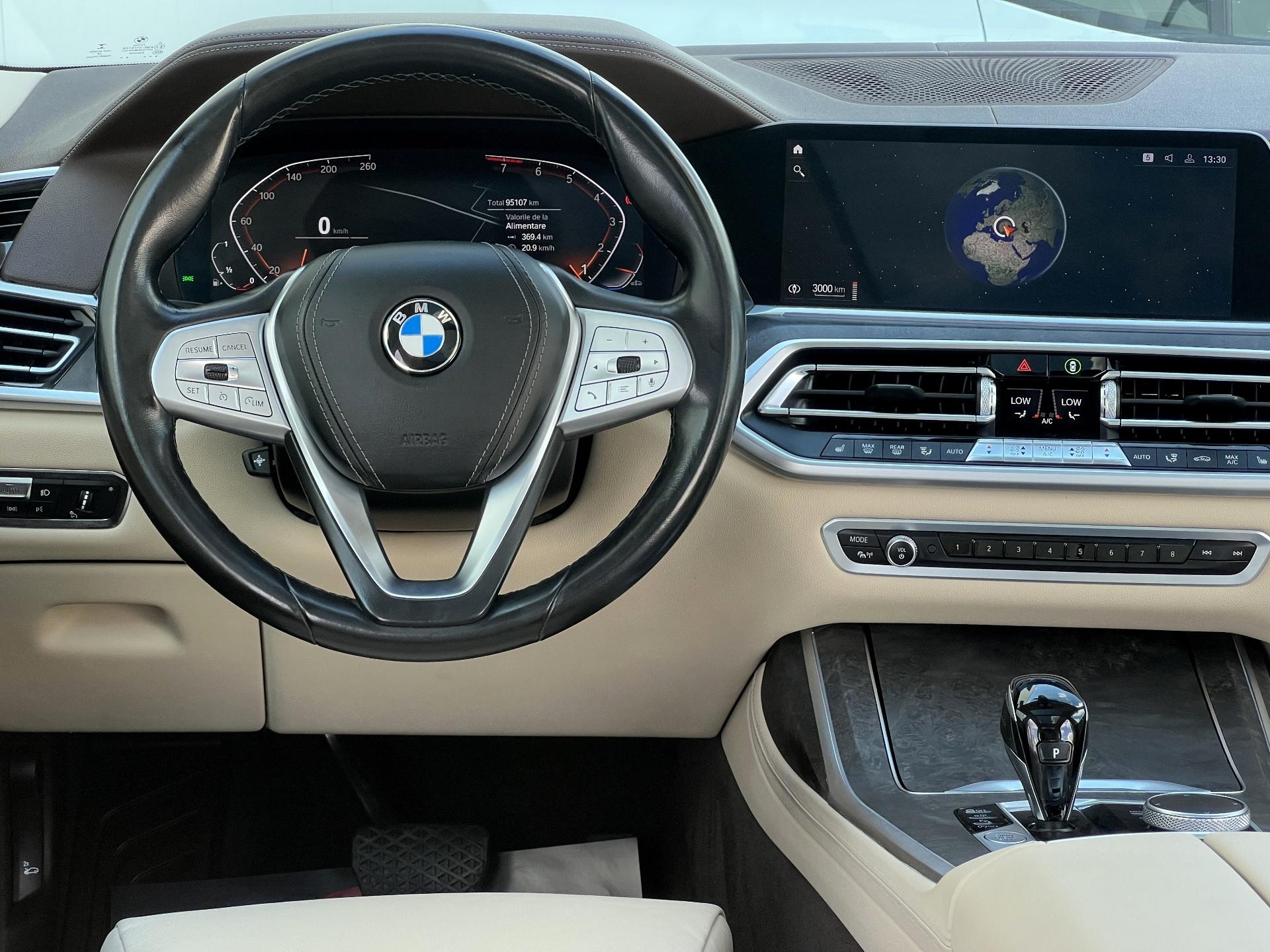 BMW-X7