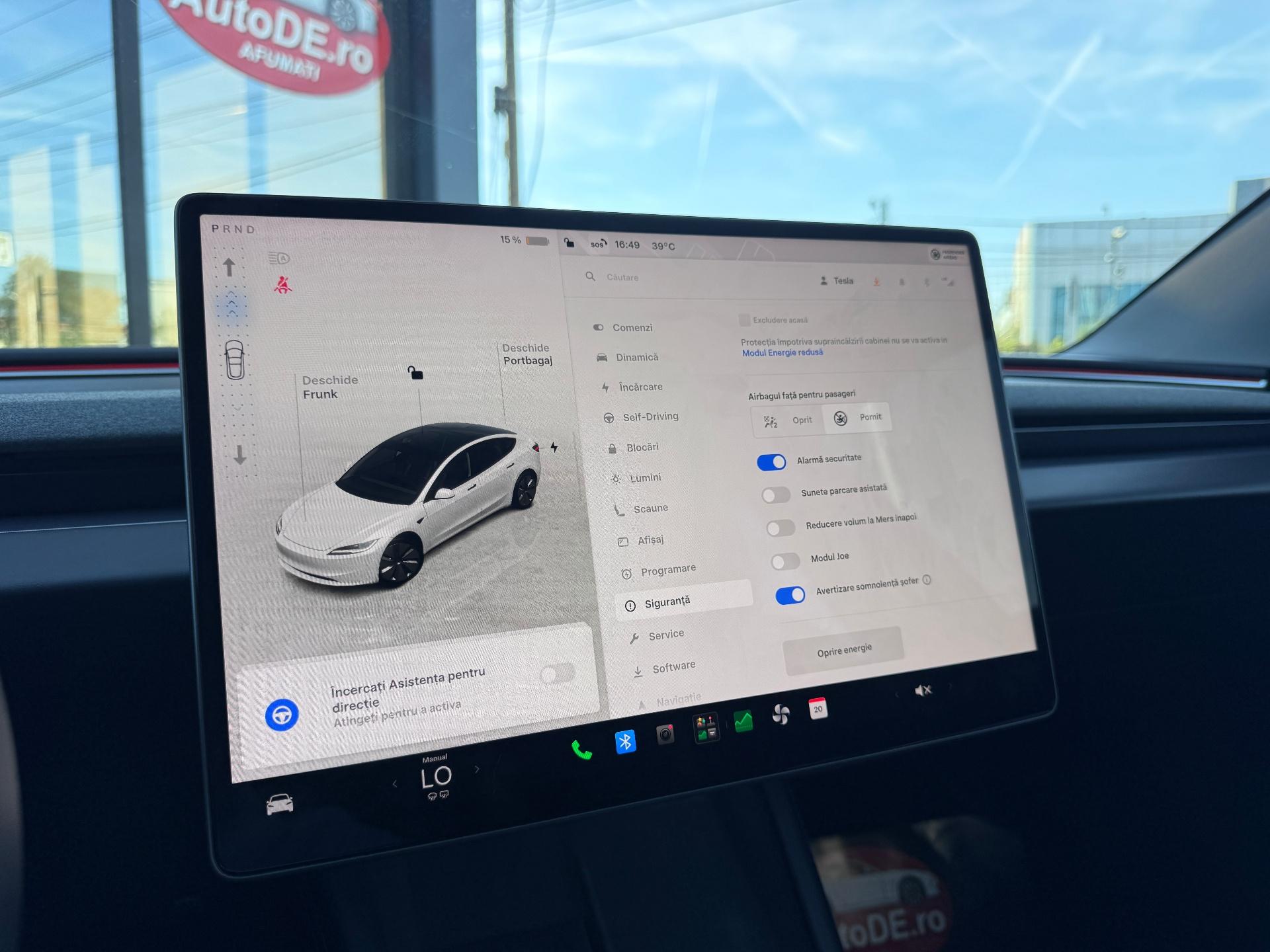Tesla-Model 3