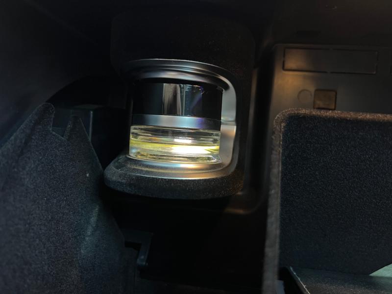 Car Thumb