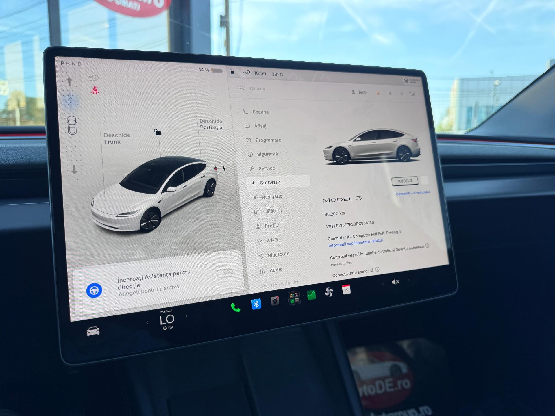 Tesla-Model 3