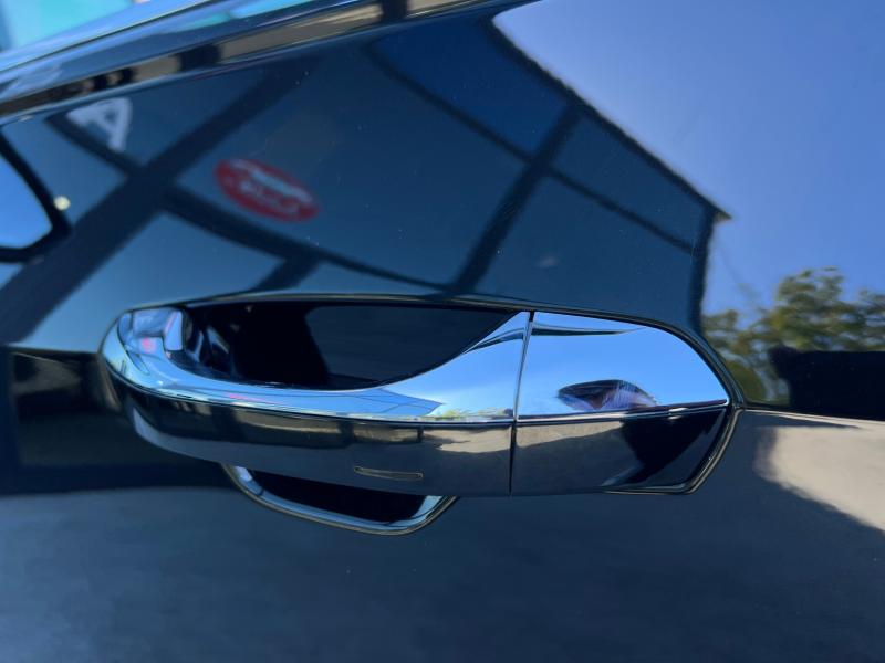Car Thumb