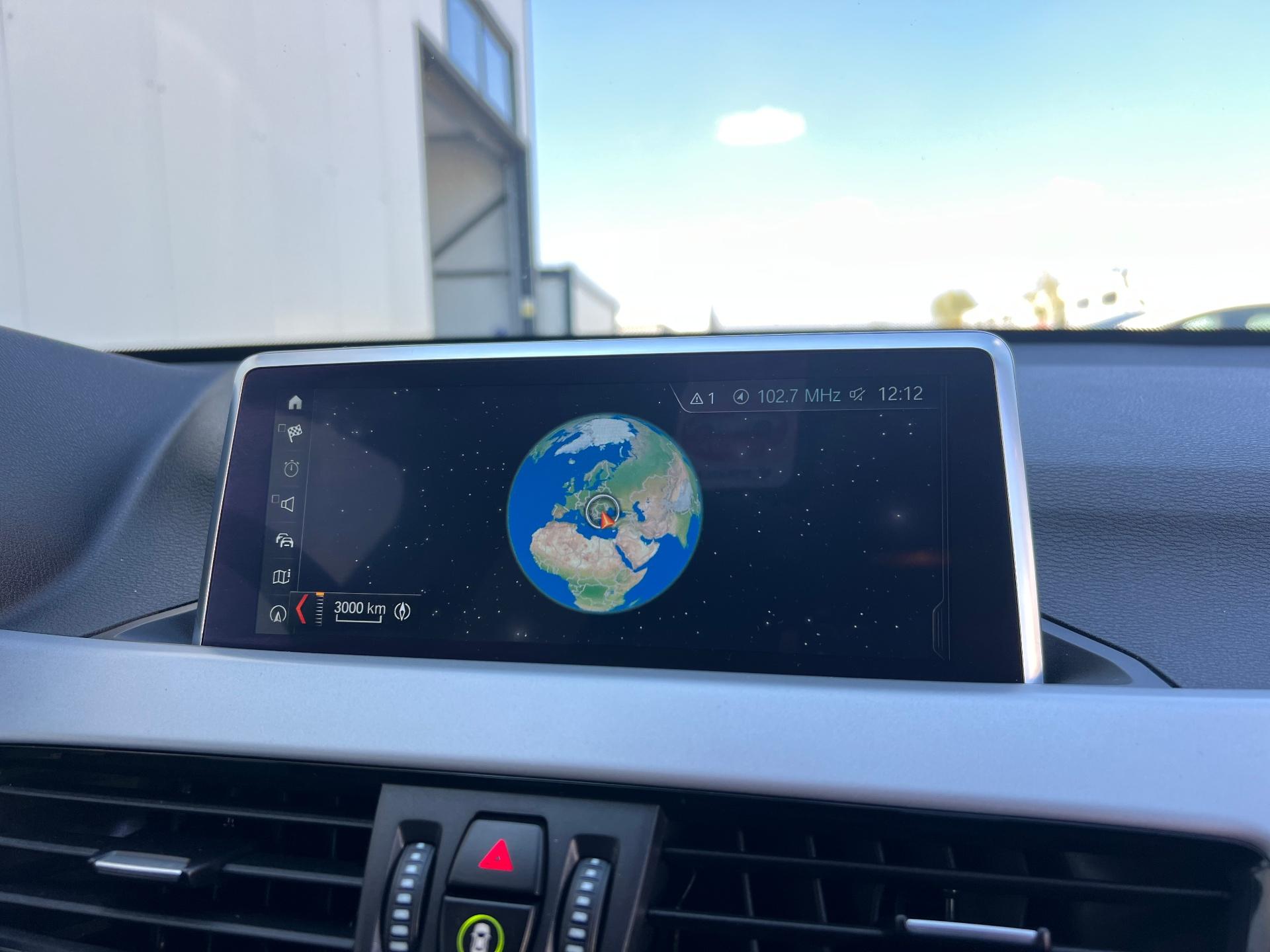 BMW-X1