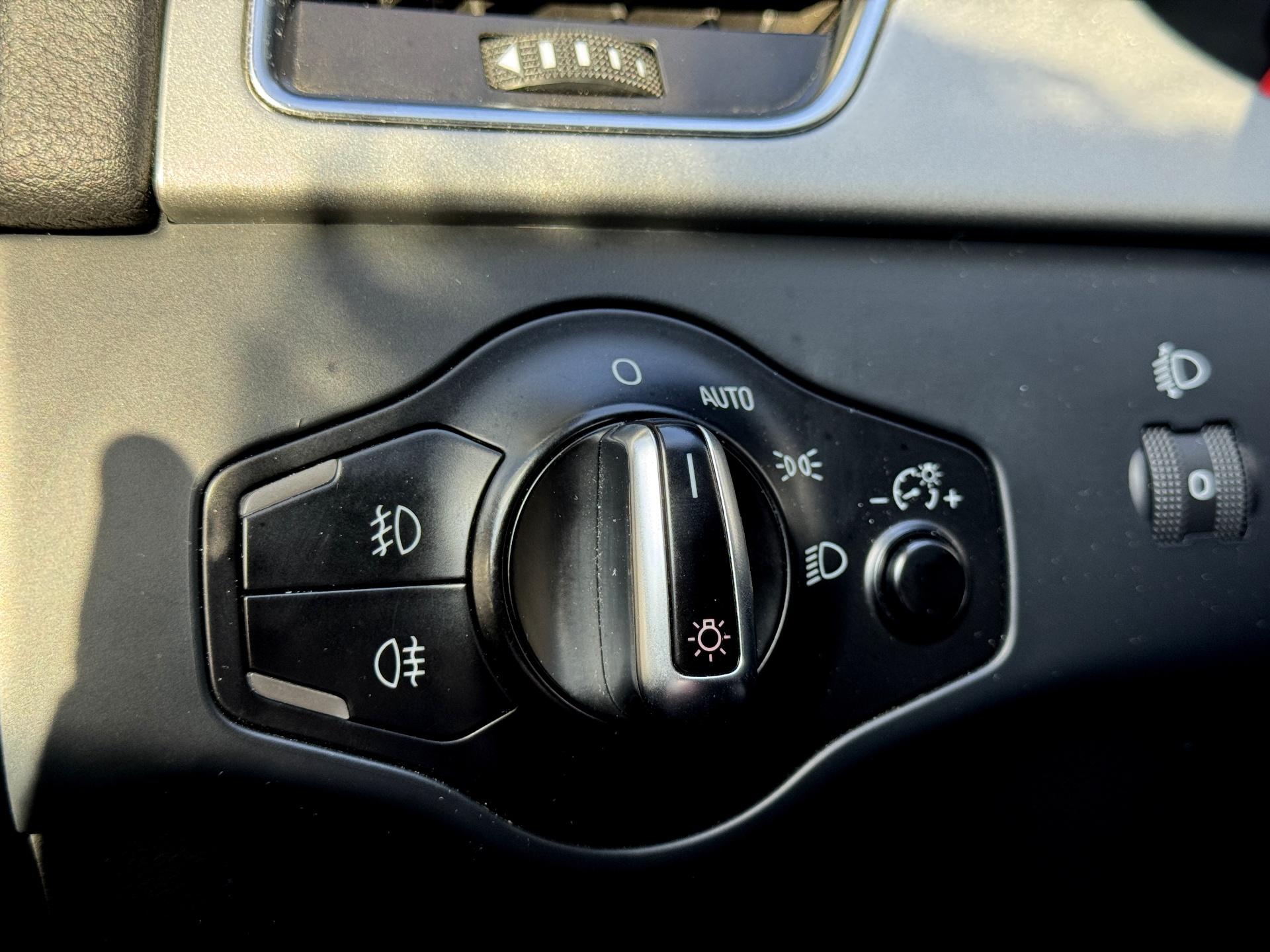 Audi-A4