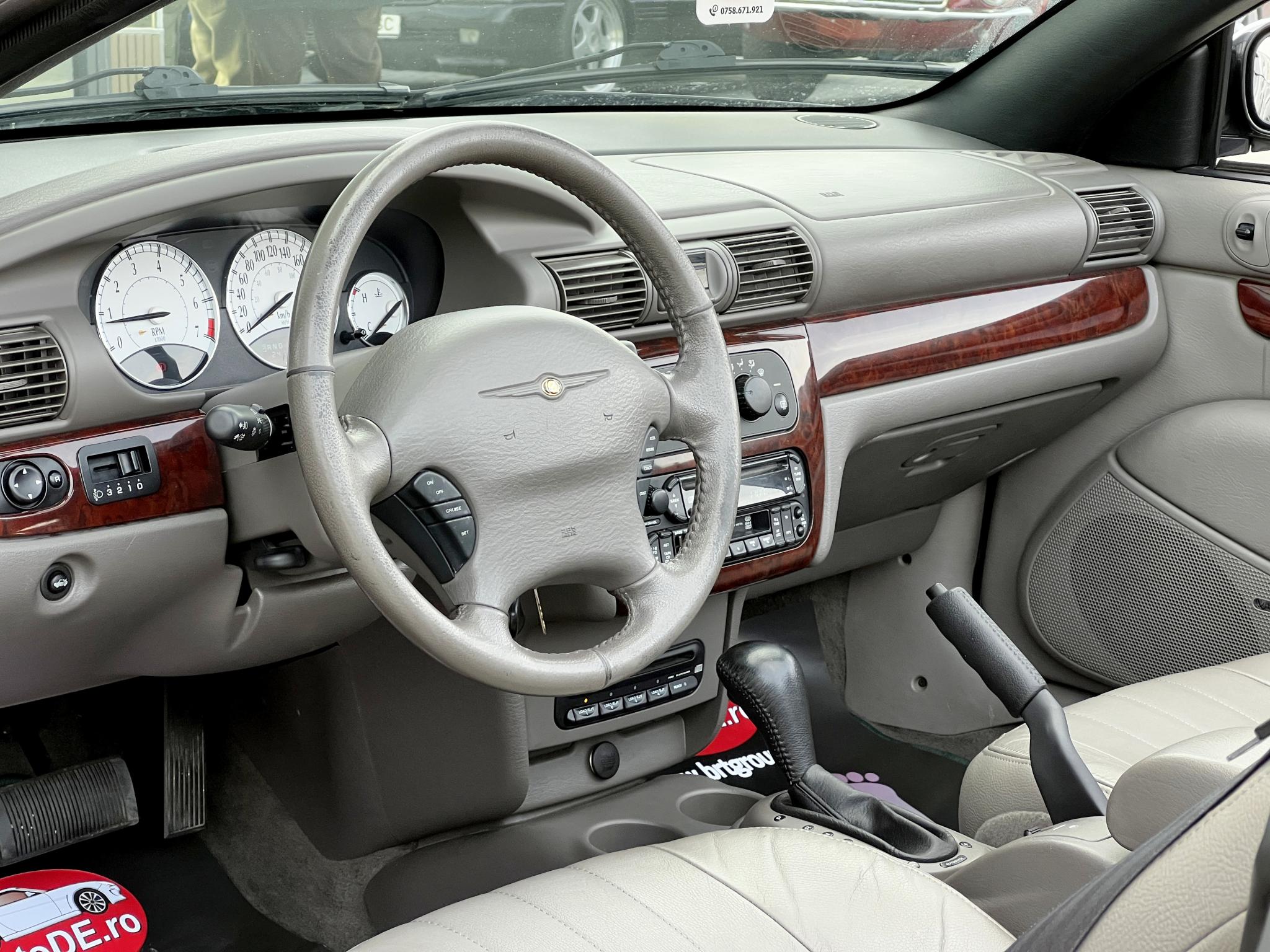 Chrysler-Sebring