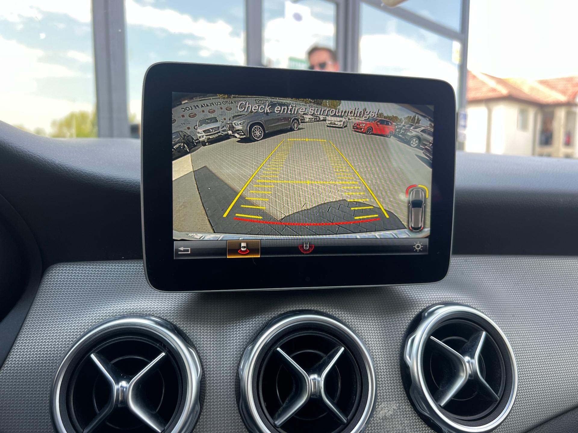 Mercedes-Benz-GLA