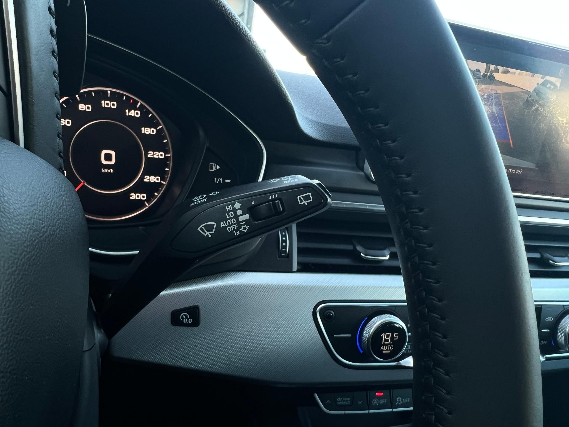 Audi-A4