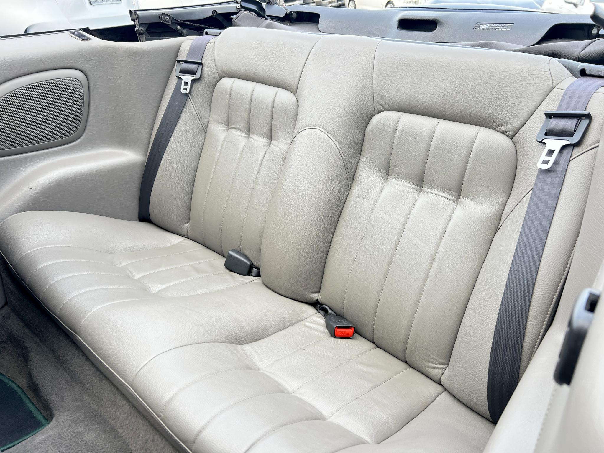 Chrysler-Sebring