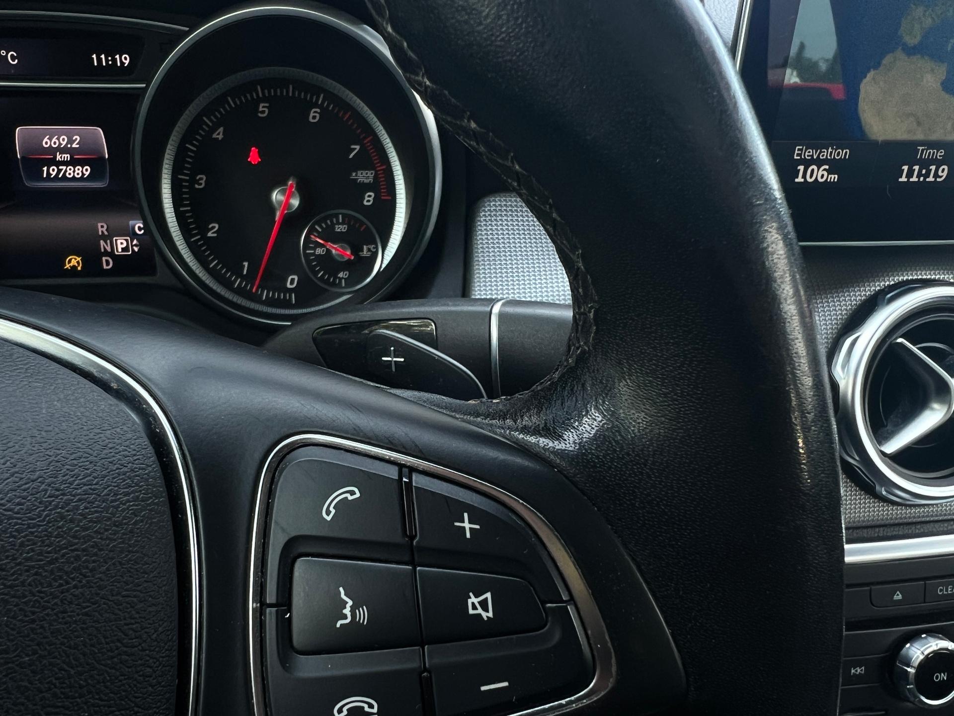 Mercedes-Benz-GLA