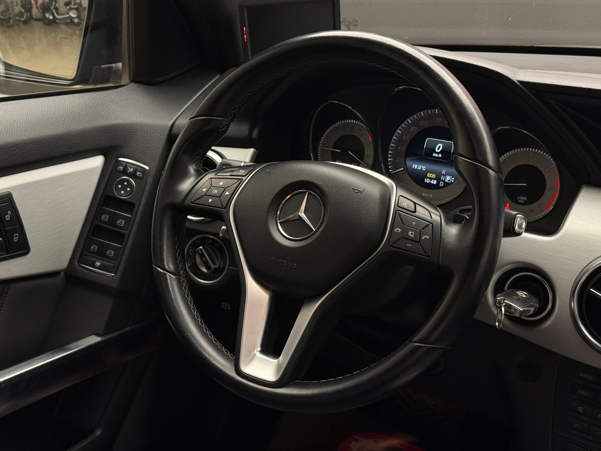 Mercedes-Benz-GLK