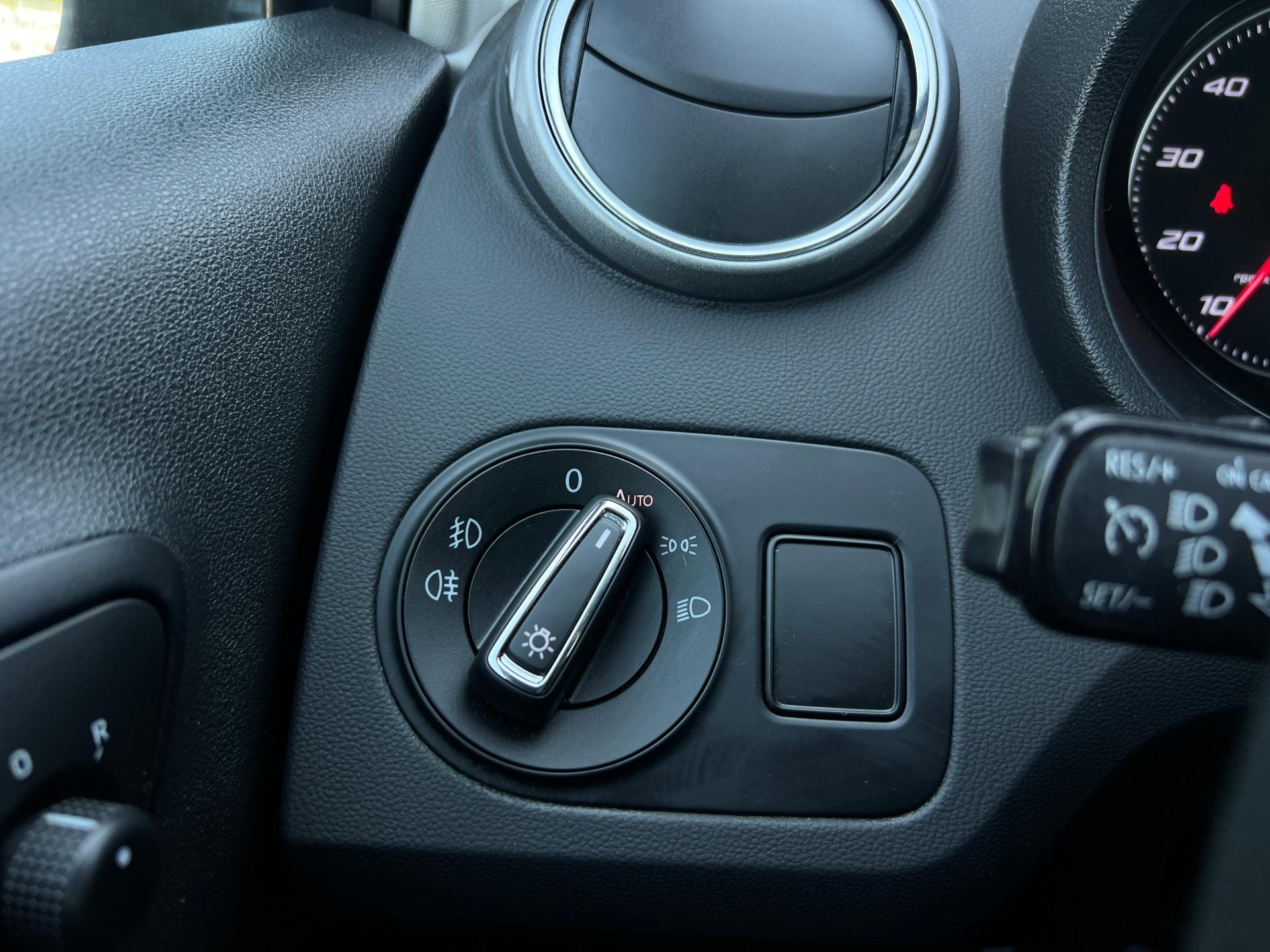 Seat-Ibiza