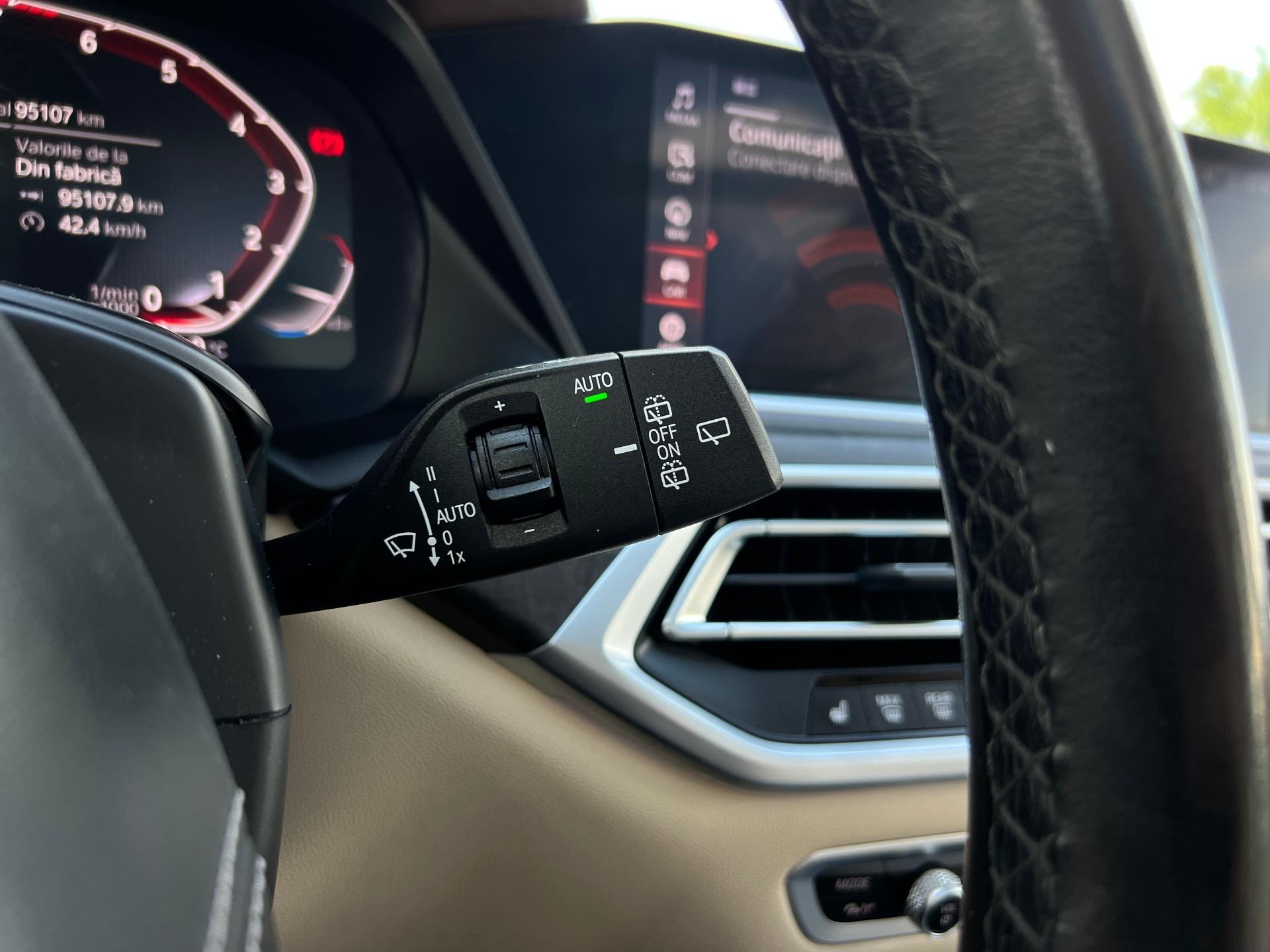 BMW-X7