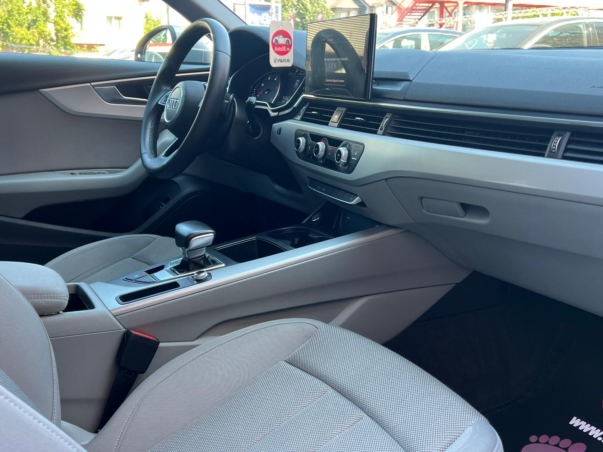 Audi-A4