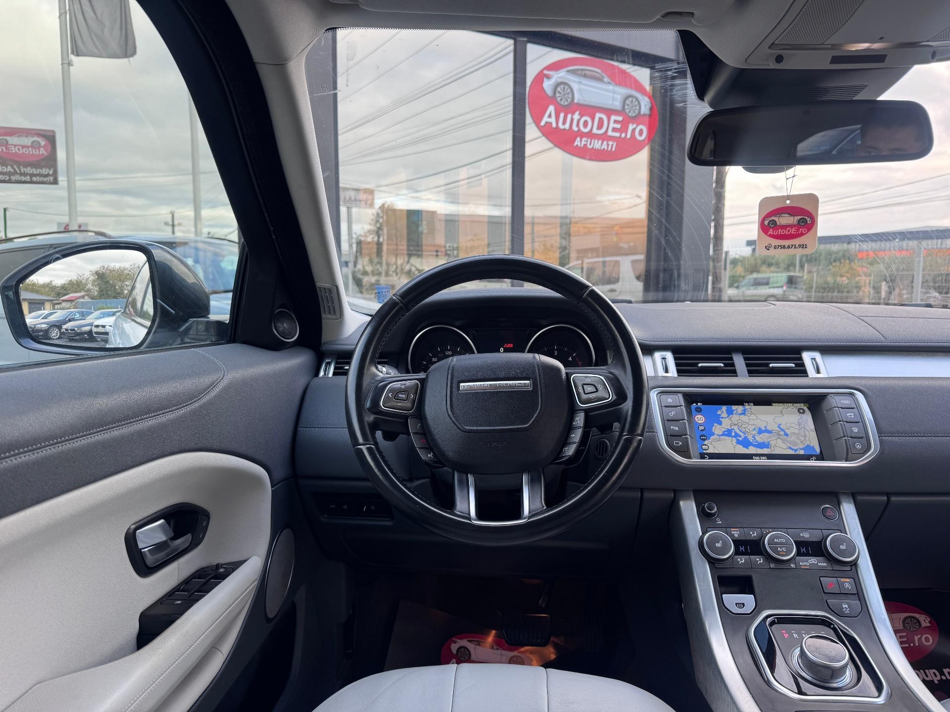 Land Rover-Range Rover Evoque