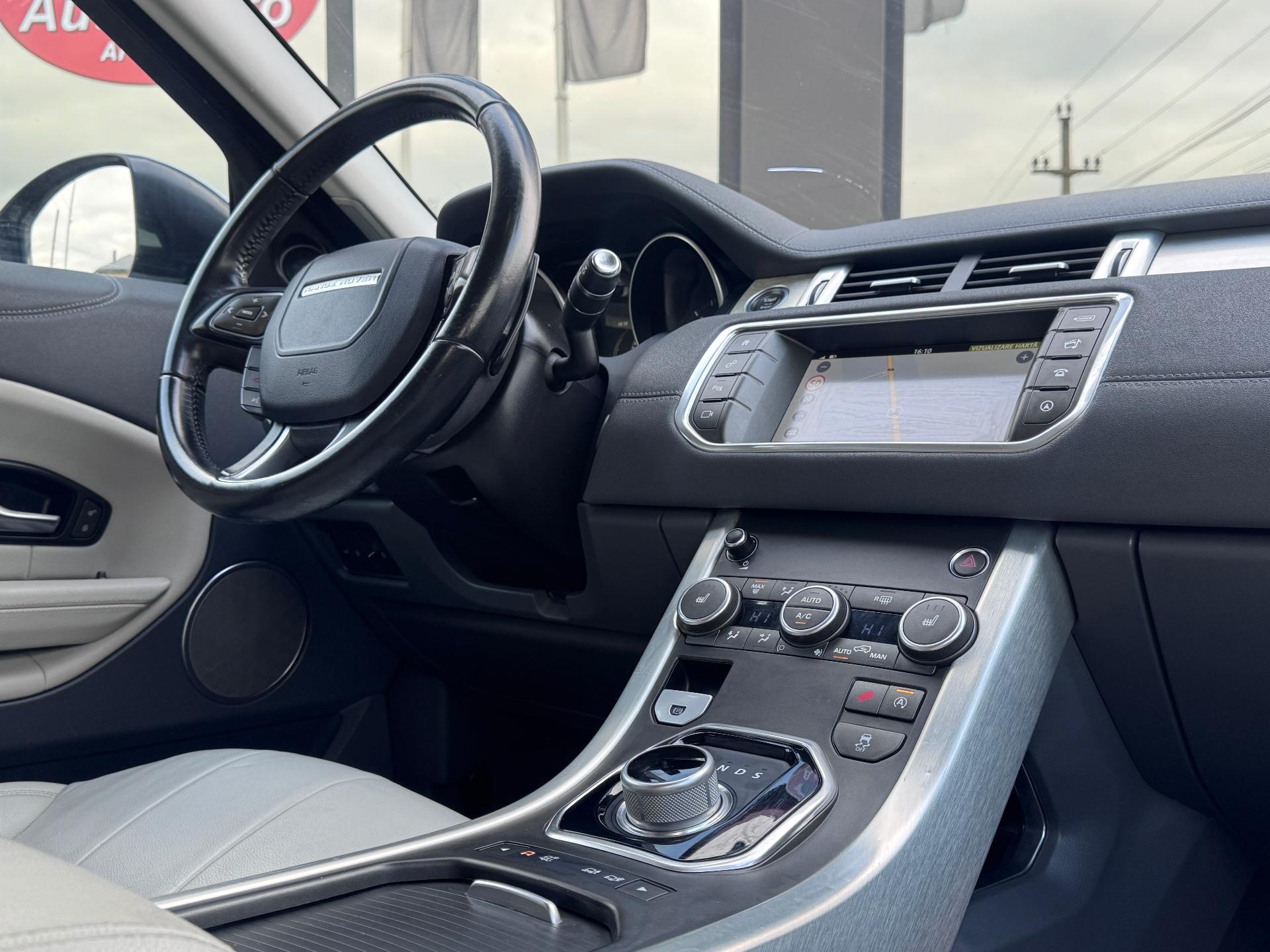 Land Rover-Range Rover Evoque