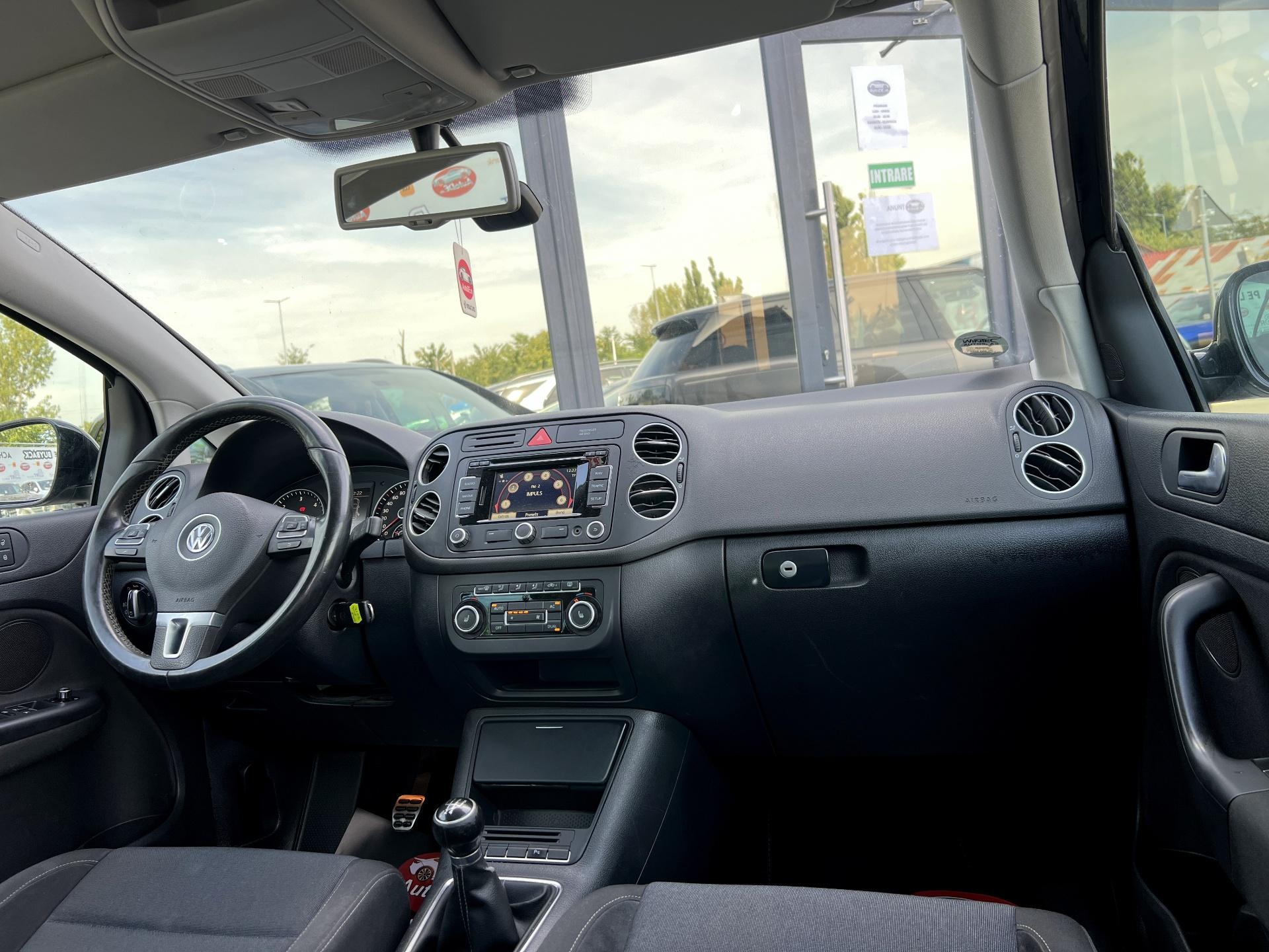 Volkswagen-Golf Plus