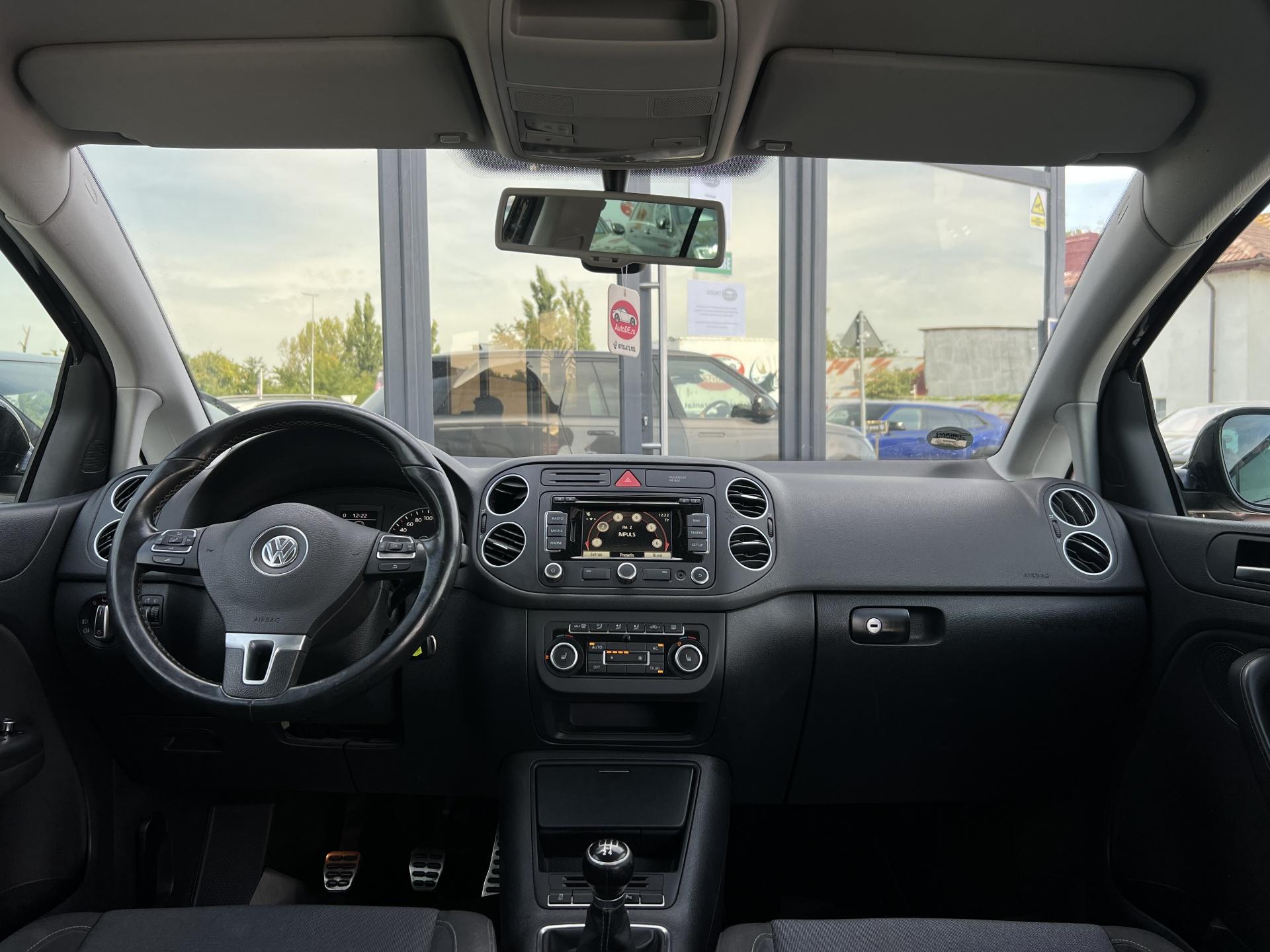 Volkswagen-Golf Plus