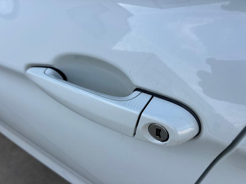 Car Thumb