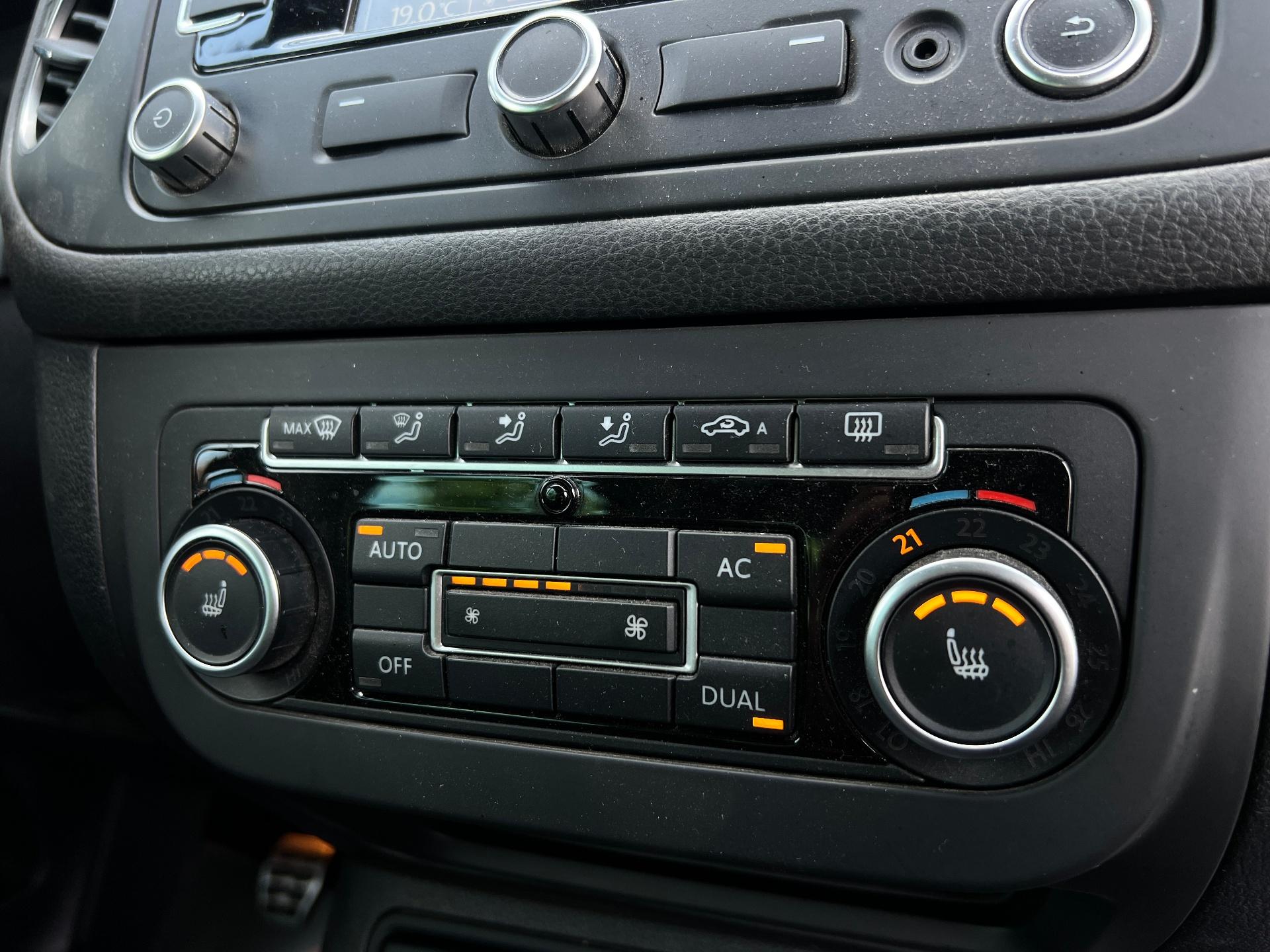 Volkswagen-Golf Plus