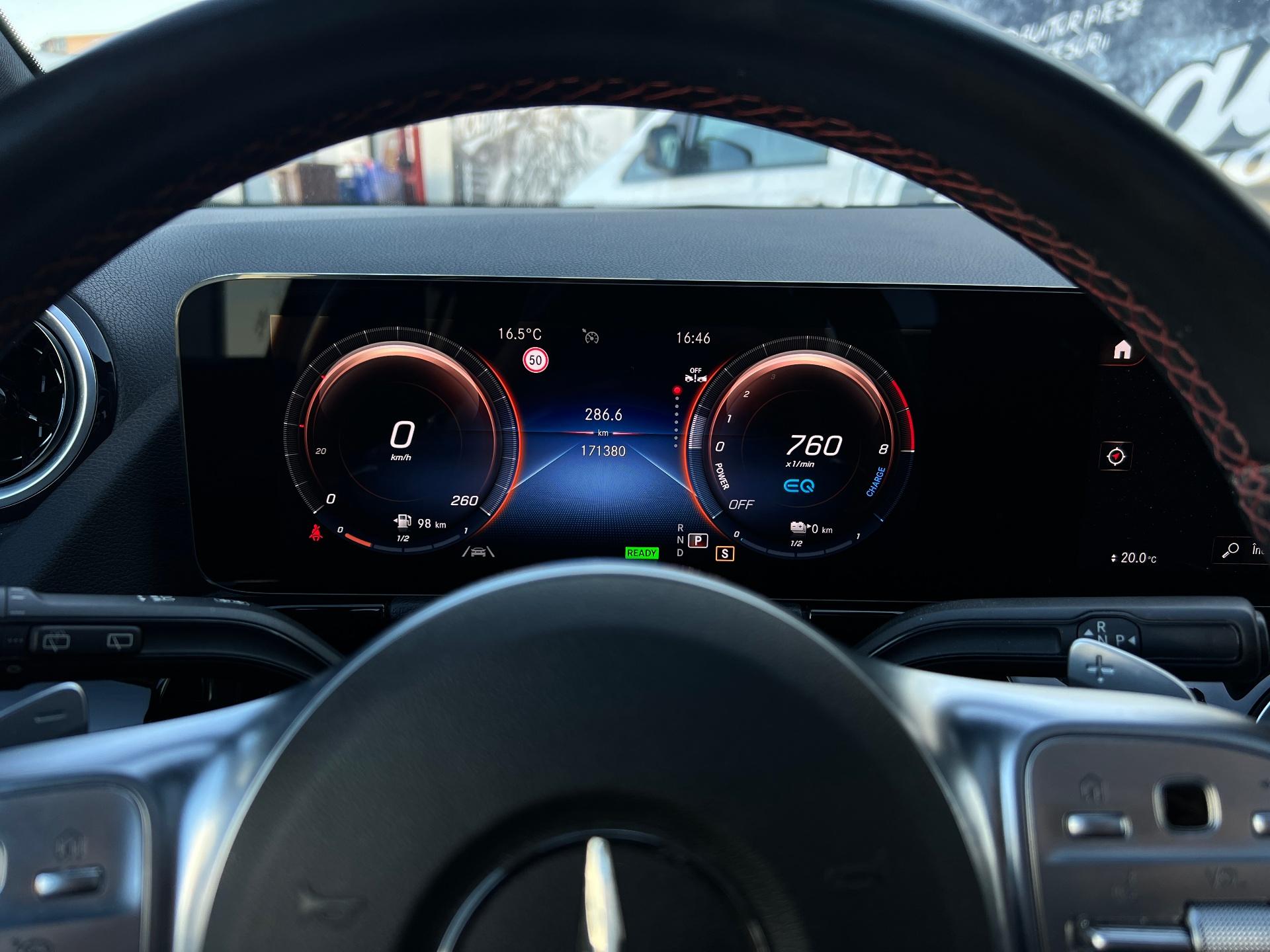 Mercedes-Benz-GLA
