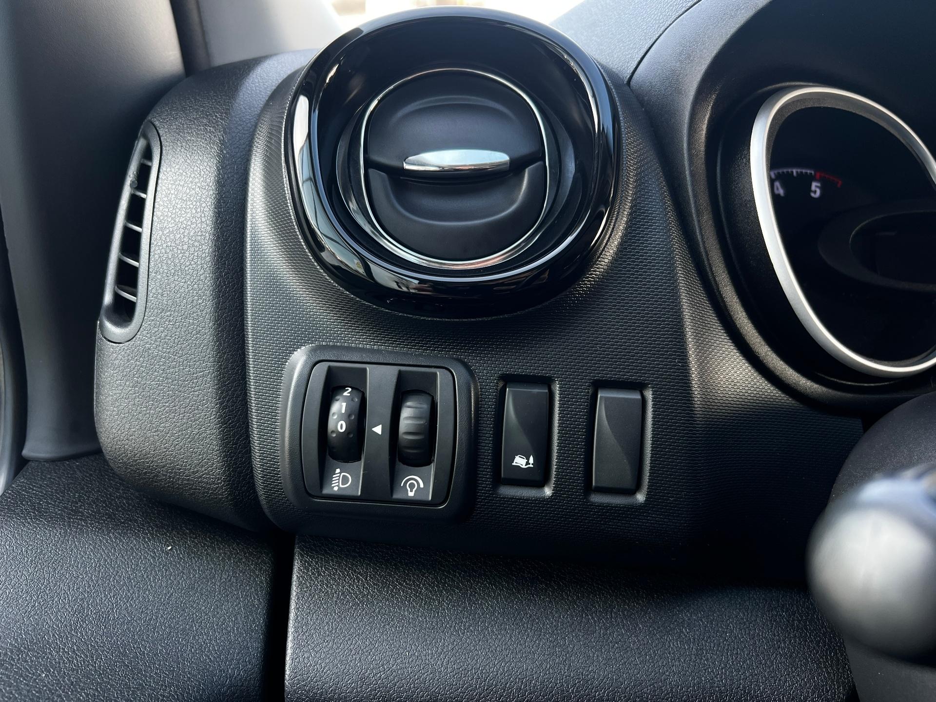 Opel-Vivaro