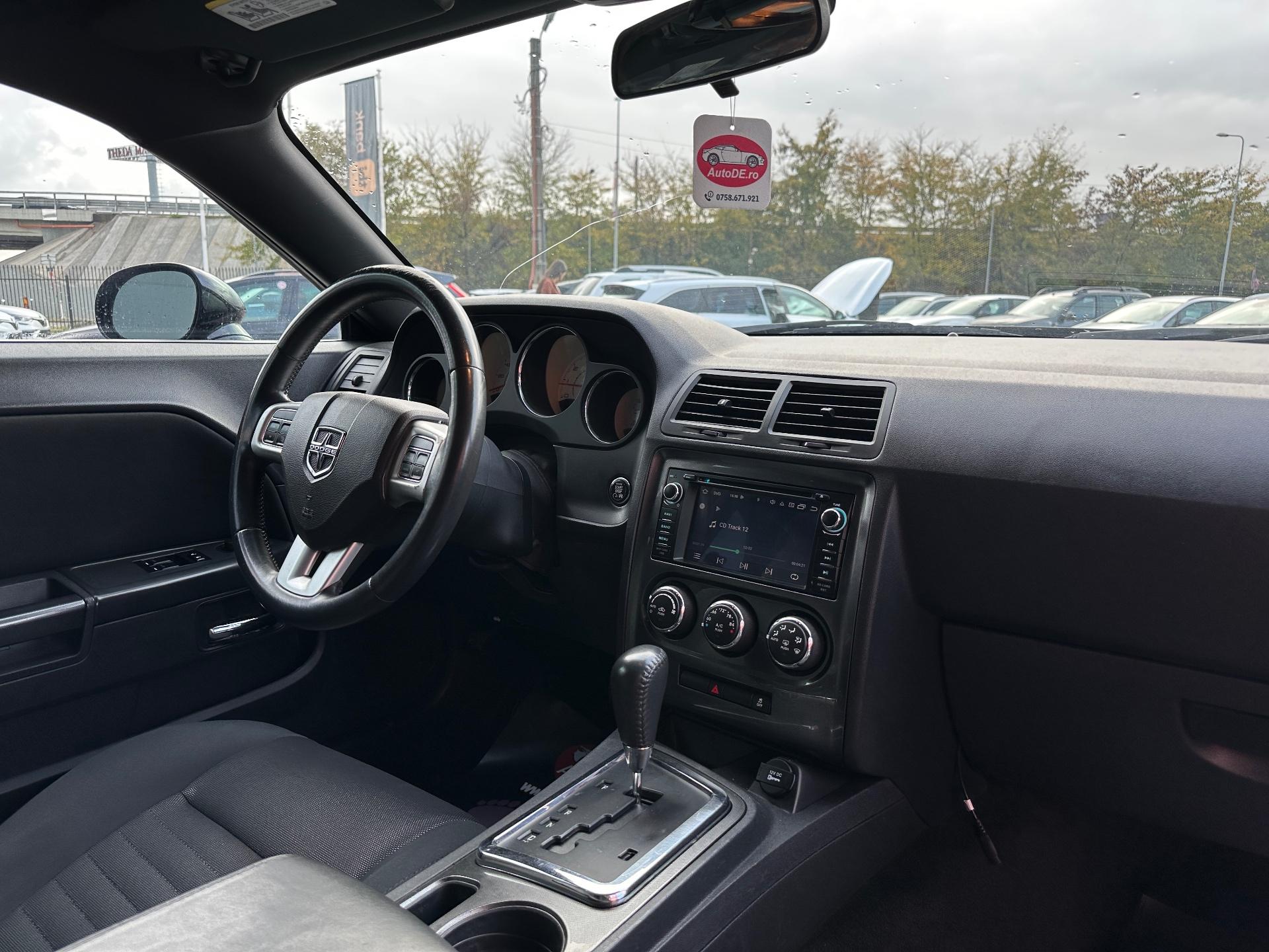 Dodge-Challenger