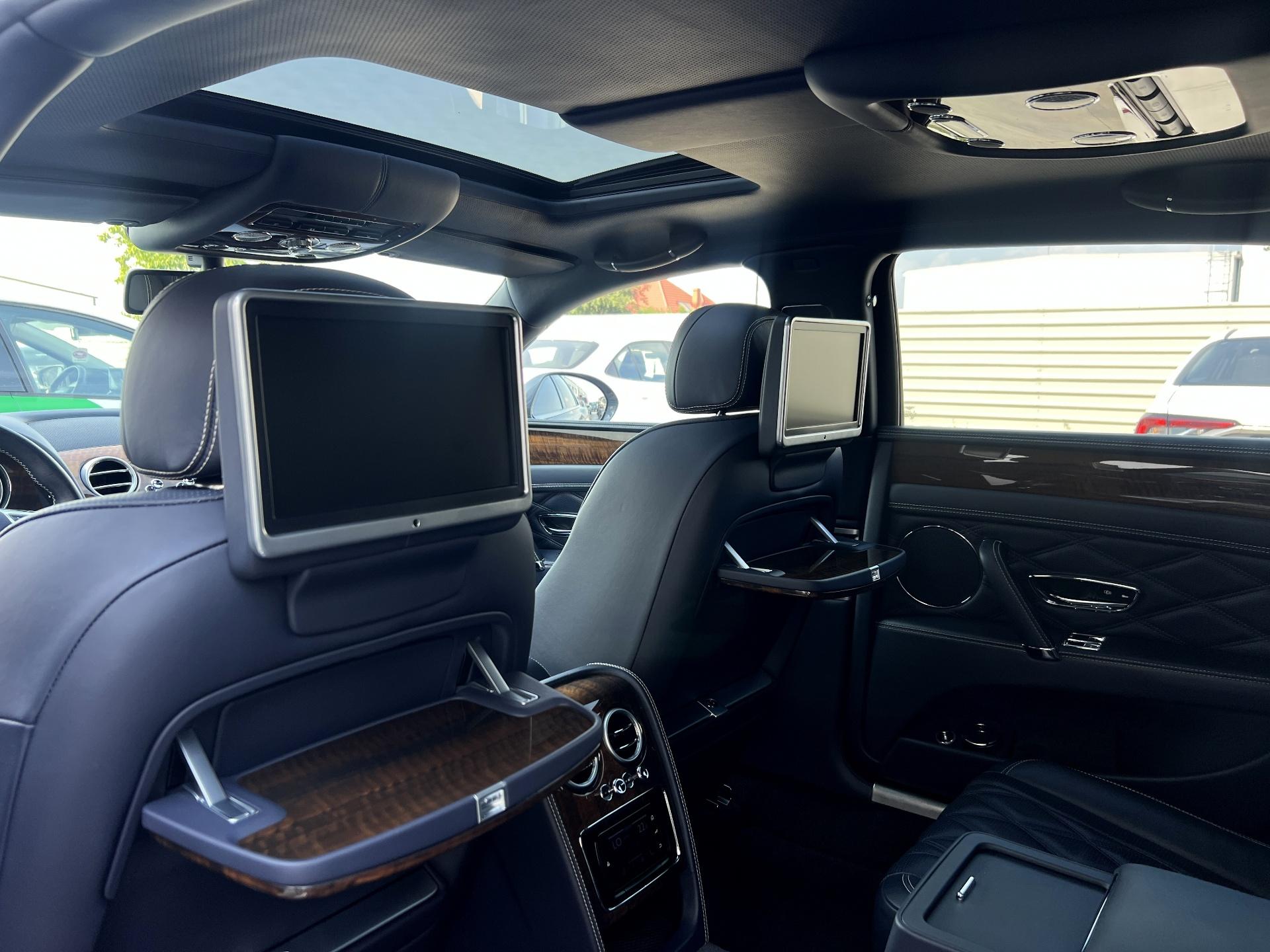Bentley-Flying Spur