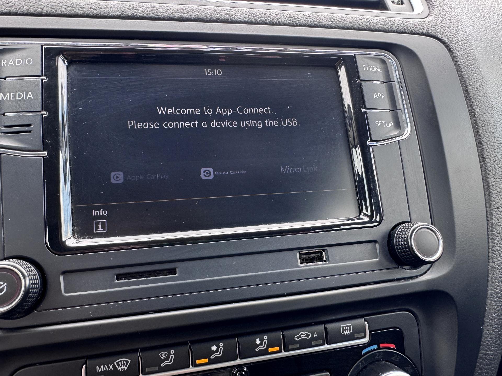 Volkswagen-Jetta