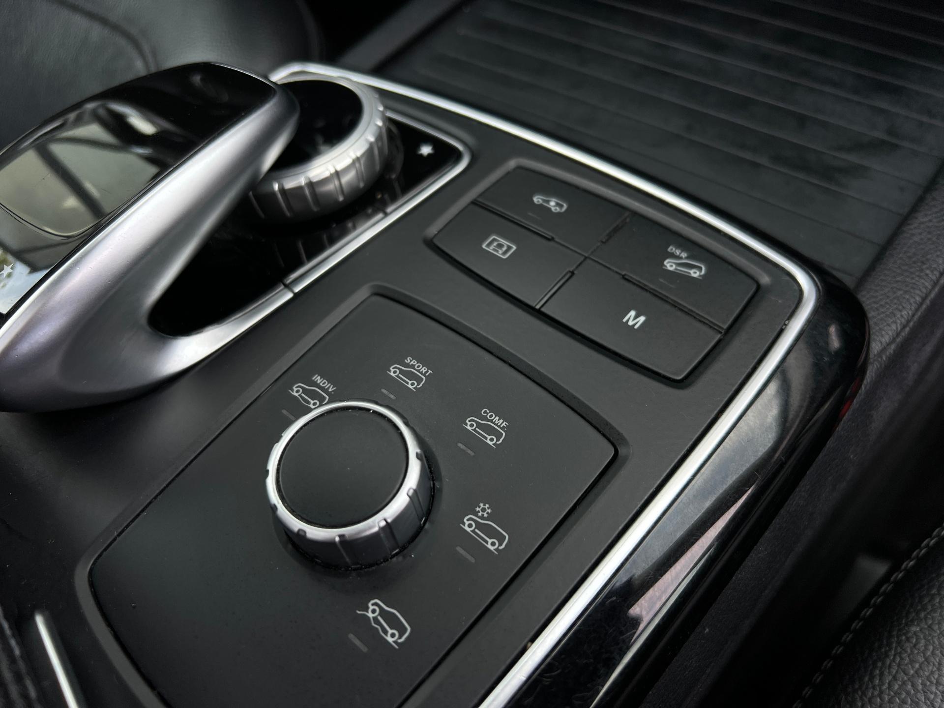 Mercedes-Benz-GLE