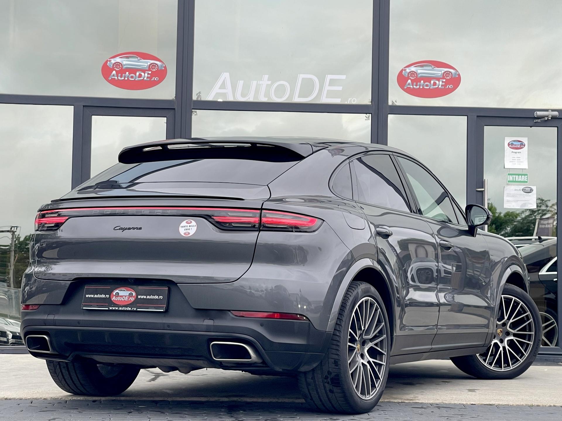 Porsche-Cayenne