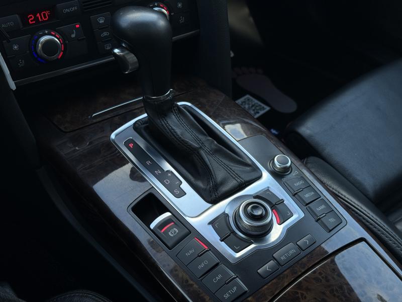 Car Thumb