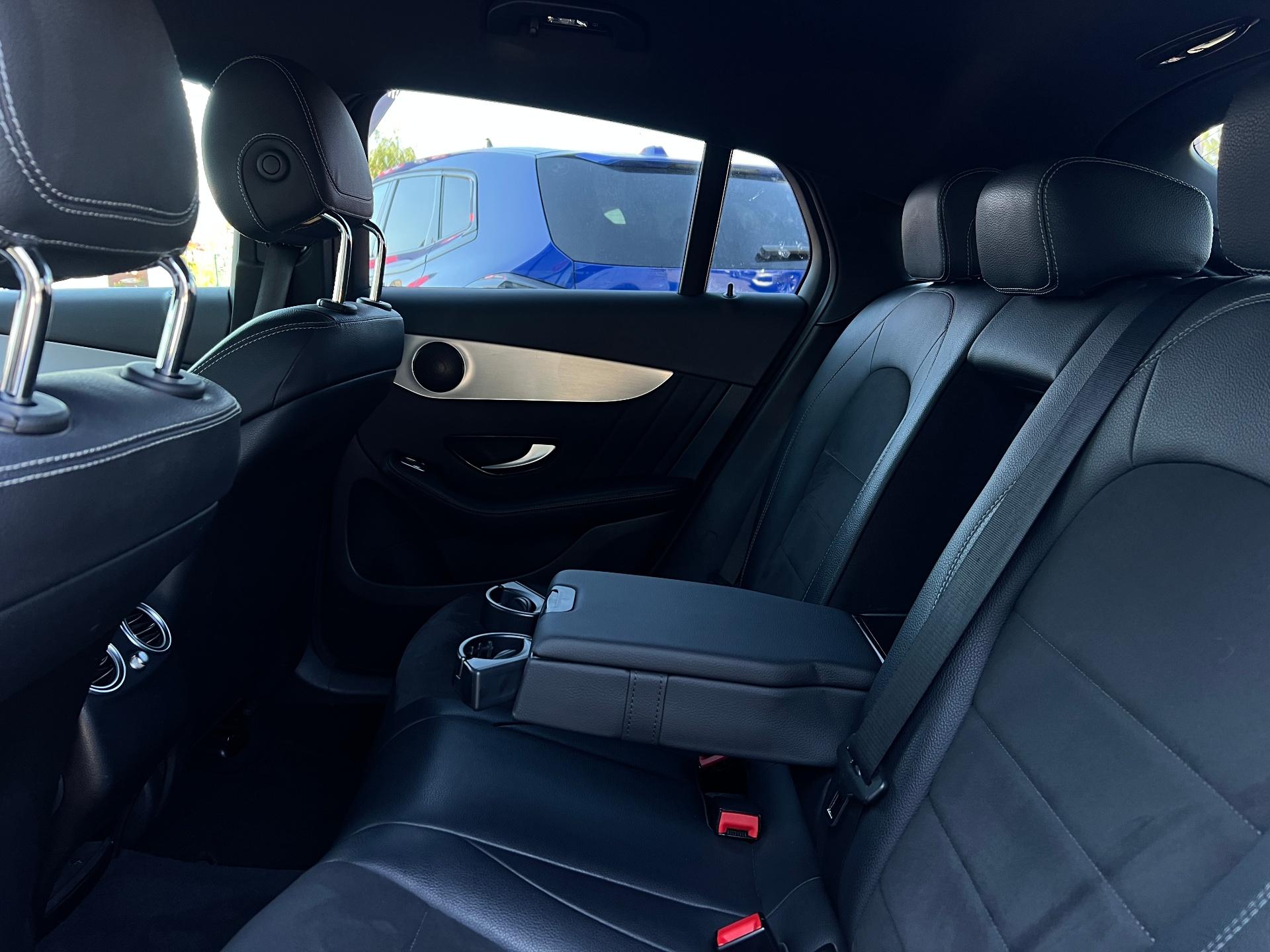 Mercedes-Benz-GLC-COUPE