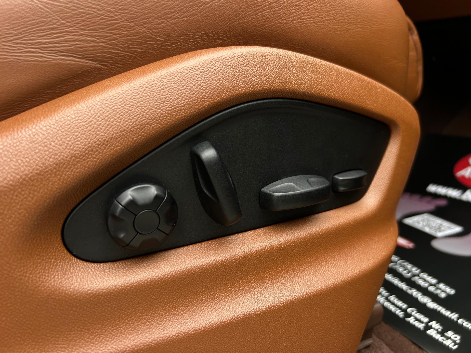 Porsche-Cayenne