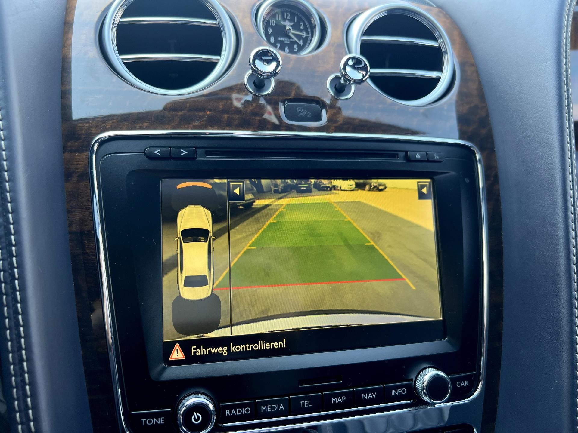 Bentley-Flying Spur