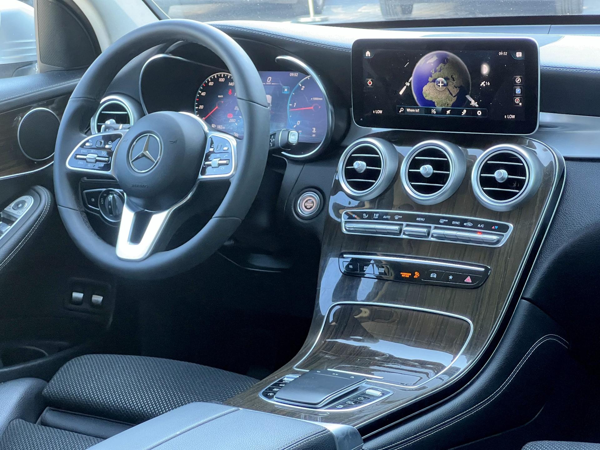 Mercedes-Benz-GLC