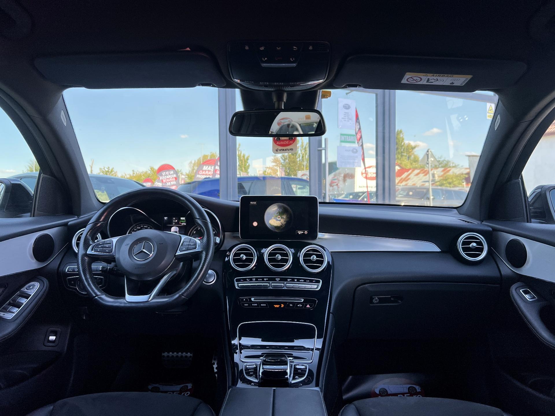 Mercedes-Benz-GLC-COUPE