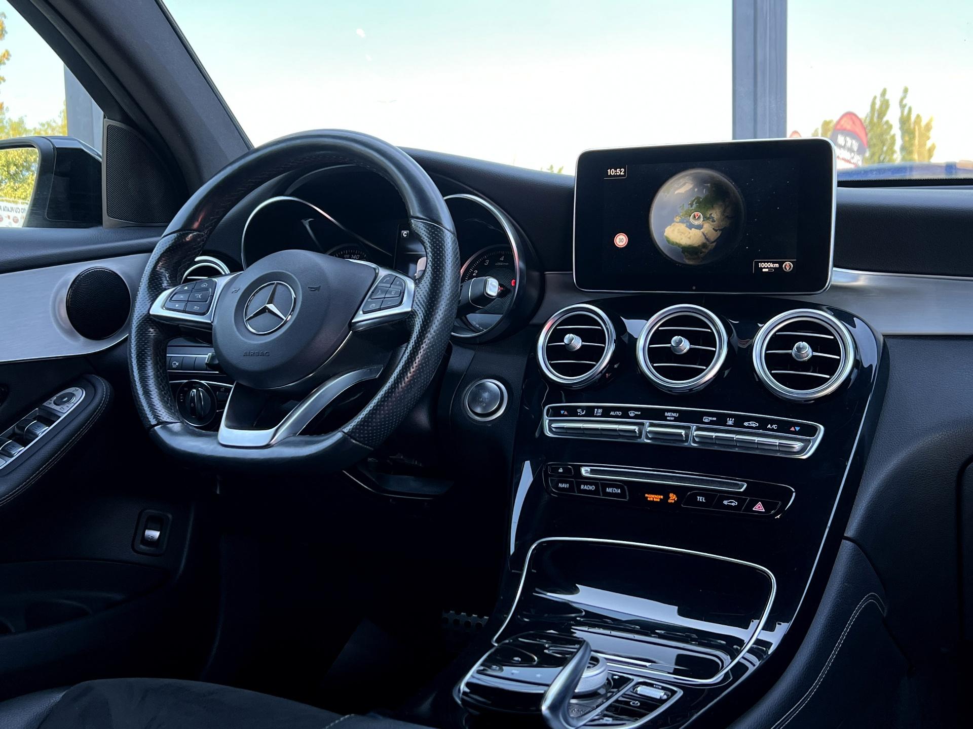 Mercedes-Benz-GLC-COUPE
