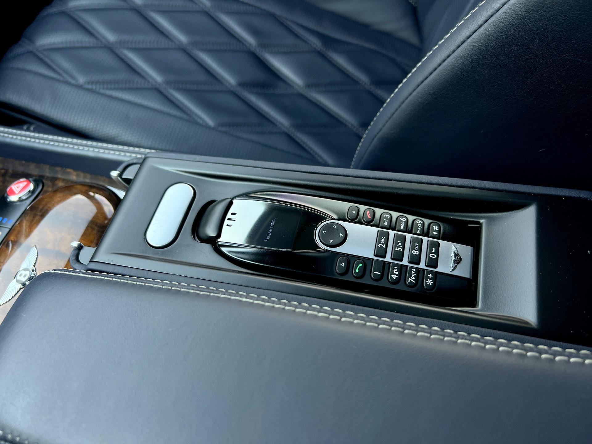 Bentley-Flying Spur