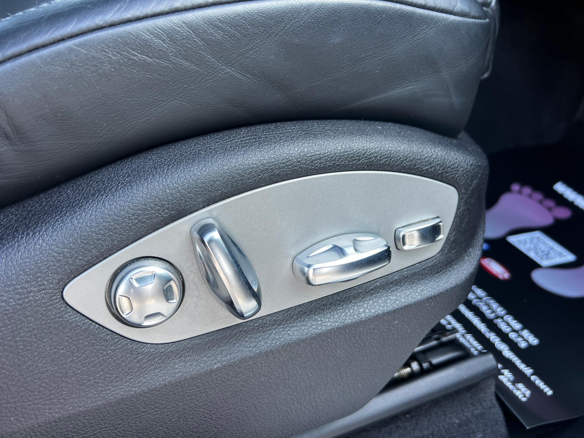 Porsche-Macan