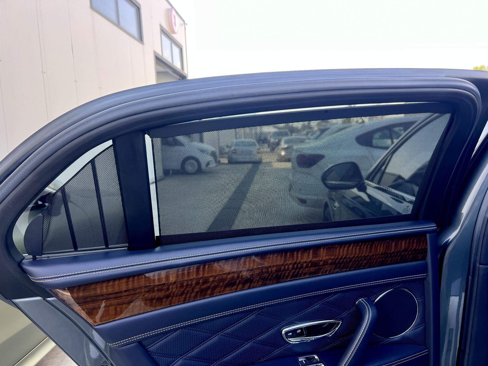 Bentley-Flying Spur