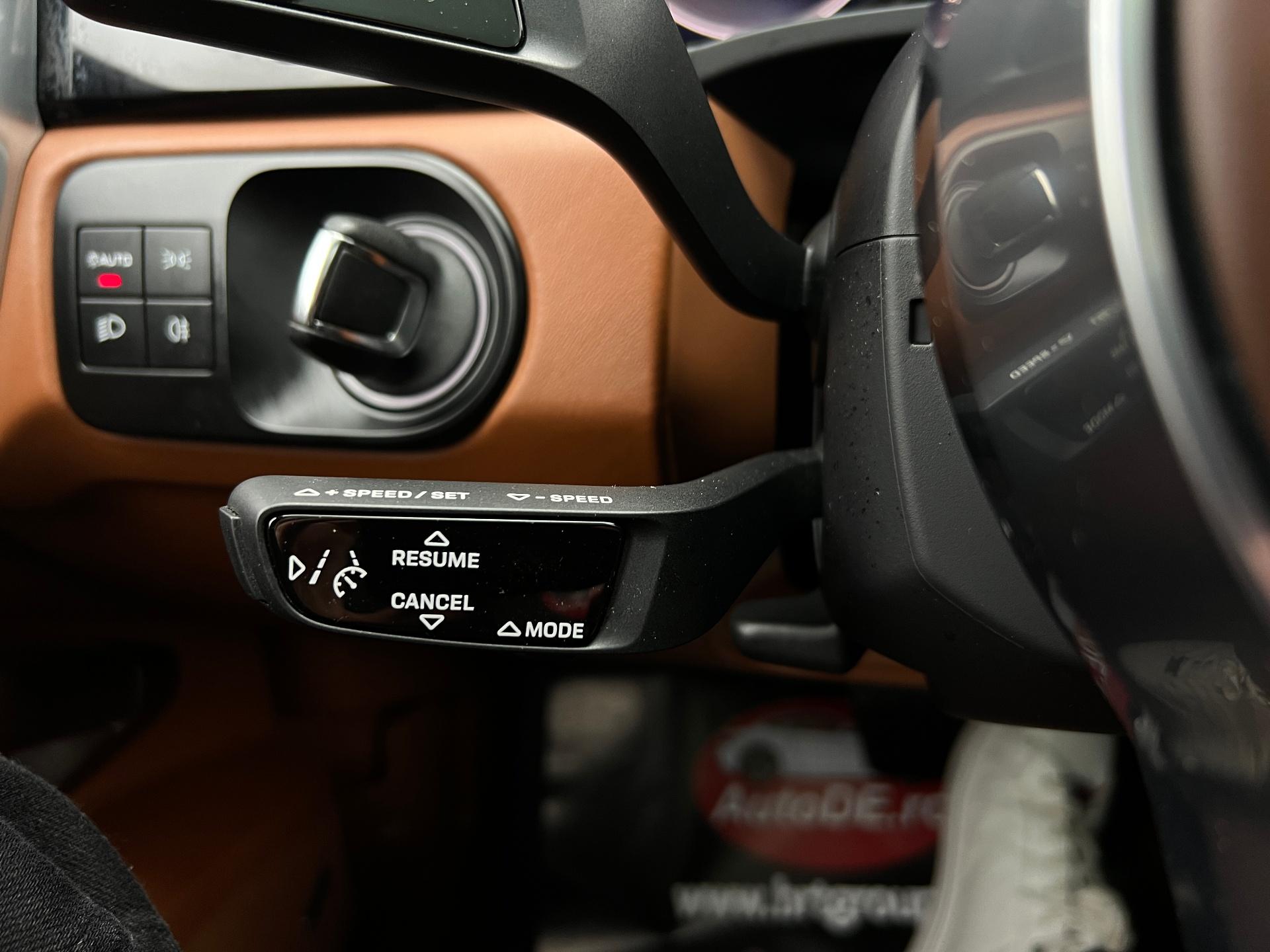 Porsche-Cayenne