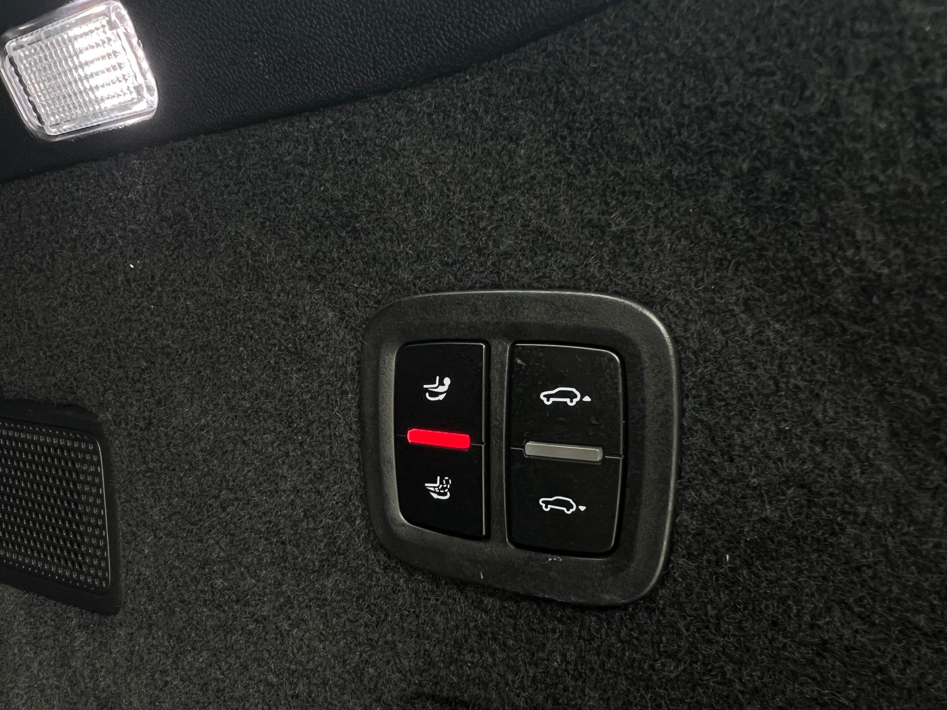 Porsche-Cayenne