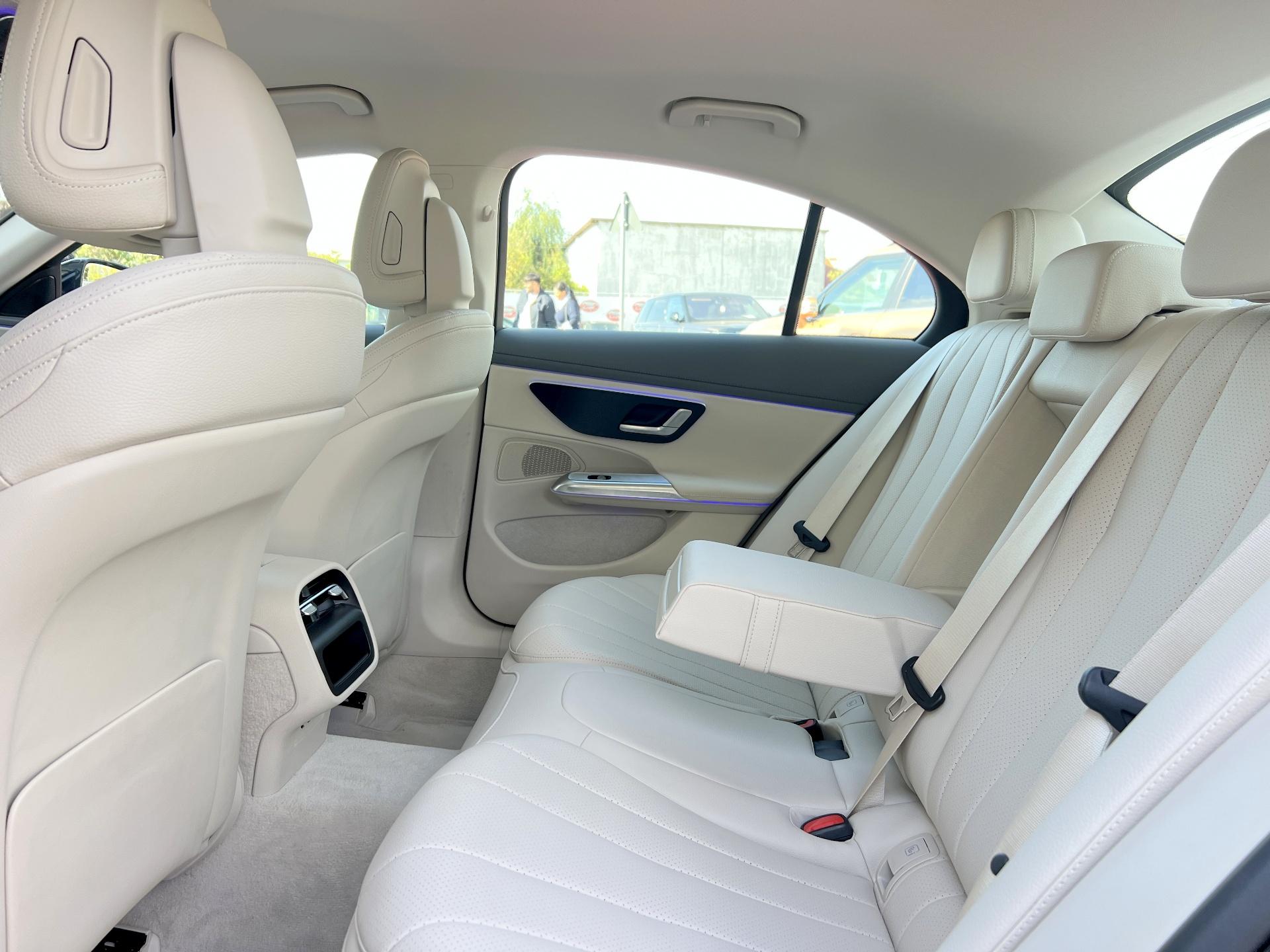 Mercedes-Benz-E