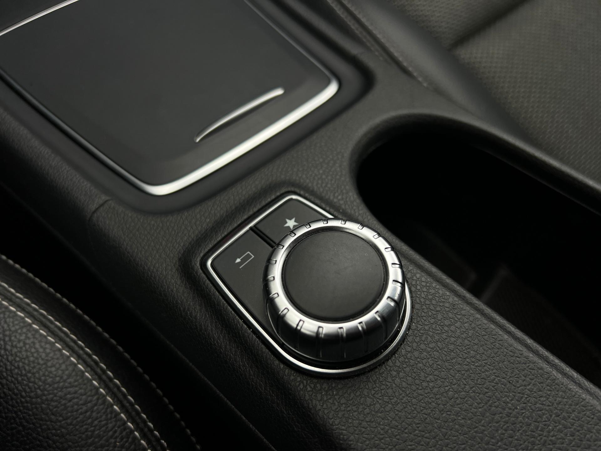 Mercedes-Benz-CLA